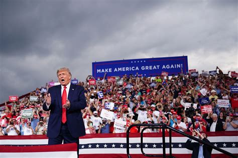 How Many Attended Trump's North Carolina Rally? Crowd Photos