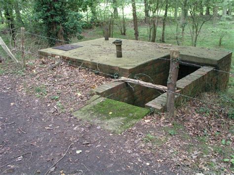 WW2 air raid shelter © Andy Potter cc-by-sa/2.0 :: Geograph Britain and ...