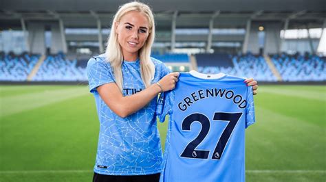 Former Manchester United captain Alex Greenwood joins City on three ...