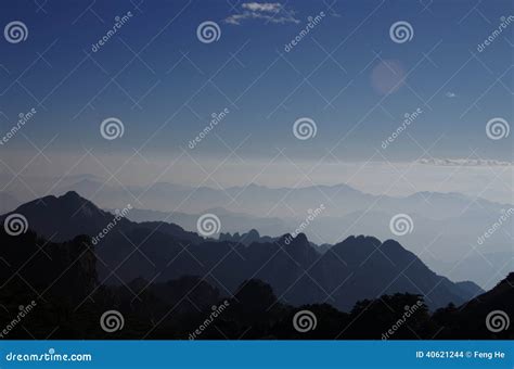 Huangshan Mountain sunrise stock photo. Image of blue - 40621244