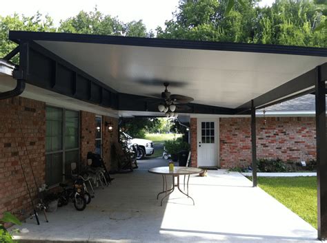 Metal porch covers | Metal patio covers, Patio room, Aluminum patio covers