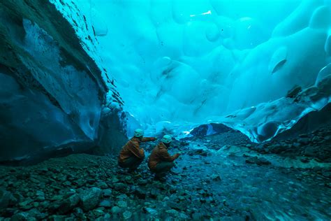 360 Virtual Tour of the Mendenhall Glacier Ice Caves