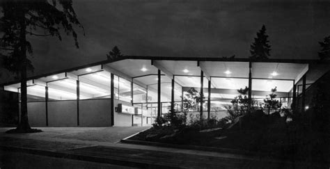 Northeast Branch Public Library, Seattle, at night | RIBA pix