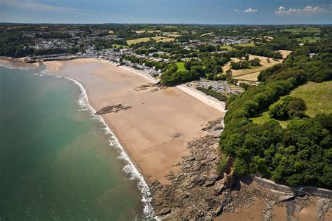 Saundersfoot beach up for sale with £250,000 price tag – The ...