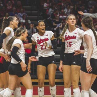 Nebraska Huskers Volleyball Welcomes Its Newest Young Guns to the Team ...