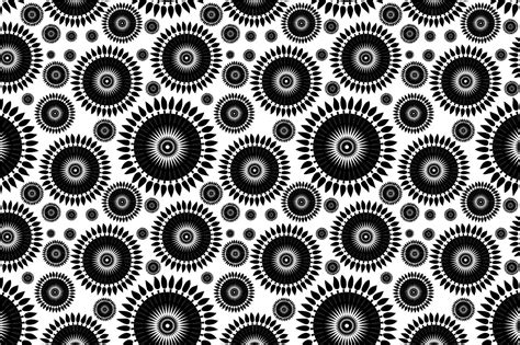 Seamless pattern "White and black" | Graphic Patterns ~ Creative Market