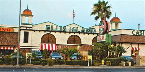 Ellis Island Casino & Hotel Weddings | Get Prices for Wedding Venues in NV