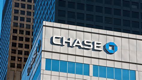 The 15 Largest Banks In America | Bankrate