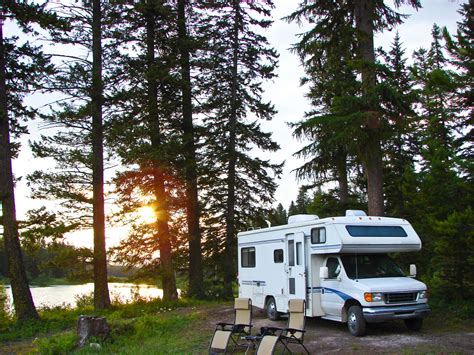 Top RV Camping Tips for Beginners