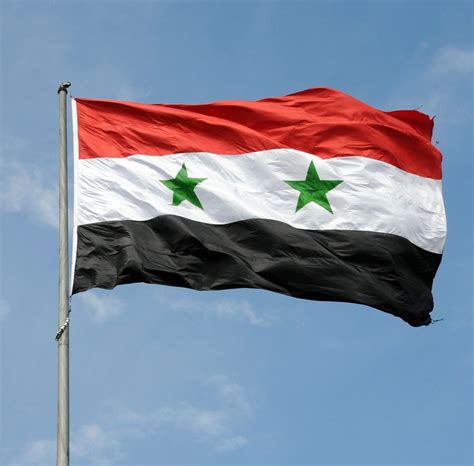 Syria Flag : Syrian opposition - Wikipedia / Know about the syrian flag ...