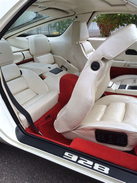 Porsche 928S interior Model 1983 pearl white | Porsche 928, Porsche ...