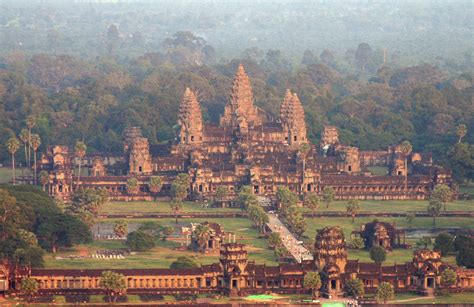 AD Classics: Angkor Wat | ArchDaily