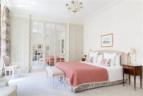 Luxury Hotel Rooms & Suites in Paris | Le Bristol Paris