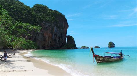 Railay Beach, The Tropical Paradise in Thailand - Traveldigg.com