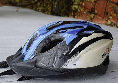 The Stats Behind The Bicycle Helmet | BicycleUniverse.com