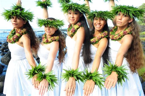 #Hula#Hawaii#Hawaiian#Dance#Culture | Dance costumes, Hawaiian people ...