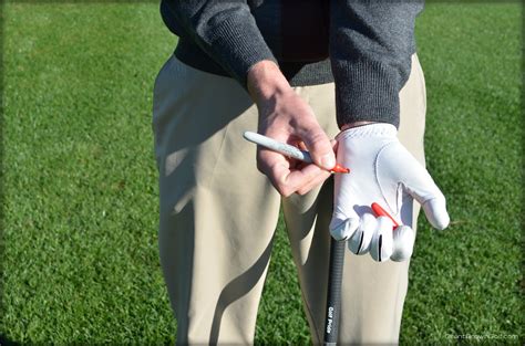 Golf Grip: Placing your glove hand correctly - Grant Brown Golf