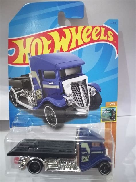 Hot Wheels 2023 HW Haulers Fast-Bed Hauler - Navy Blue, Hobbies & Toys ...