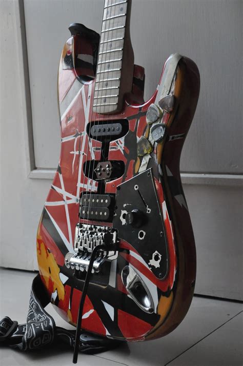 A.N.T: E.V.H Frankenstrat Replica