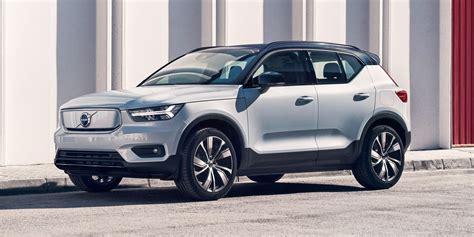 Volvo XC40 Electric starts $20,000 more expensive than gasoline-powered ...