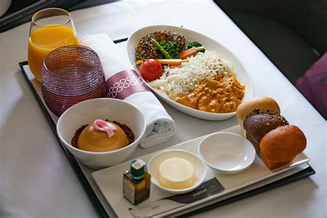 Vegan airline food: new menu options for passengers flying Qatar ...