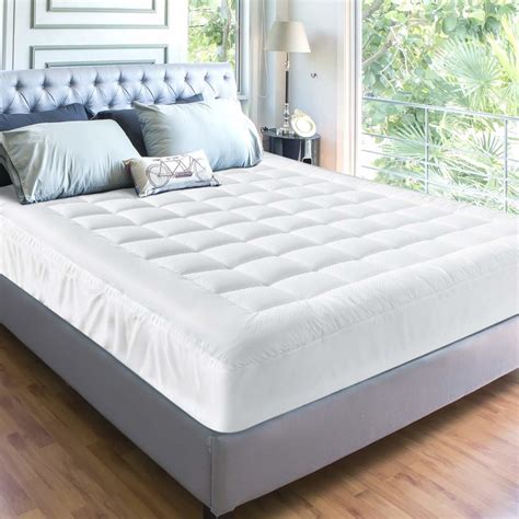 Best Cooling Mattress Pad - Review & Buying Guide - MattressDX.com