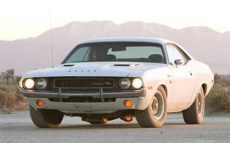 Cinematic cars: 1970 Dodge Challenger R/T from "Vanishing Point" (1971 ...