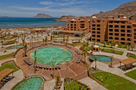 Summer Getaways: Loreto, Mexico | Coachella Valley Weekly