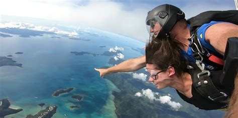 Skydive Airlie Beach & Whitsundays - Everything Australia