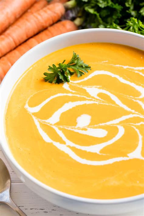 Deliciously Creamy Carrot Soup