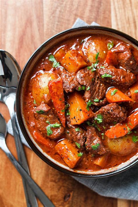 Slow Cooker Beef Stew Recipe with Butternut, Carrot and Potatoes ...