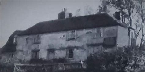 White House, Old Pitsea 1930. Stood opposite Rectory Road. | London ...