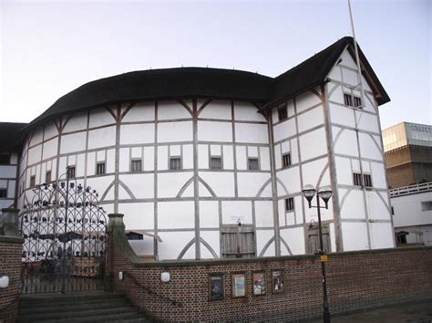 Elizabethan Theatre on AboutBritain.com