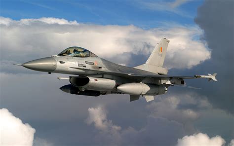 F 16 fighting falcon фото