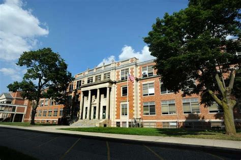 Bassick High School on lock down for half hour - Connecticut Post