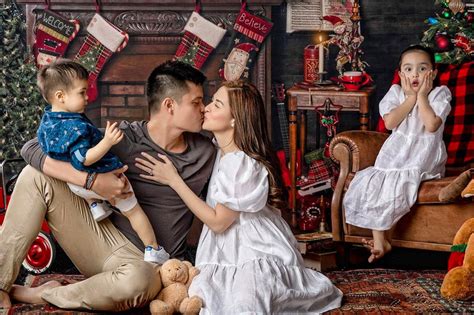 LOOK: Dingdong Dantes, Marian Rivera in holiday-themed shoot with kids ...