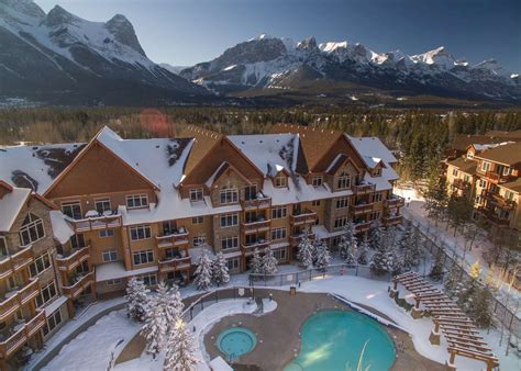 Stoneridge Mountain Resort | Hotels in Canmore | Audley Travel