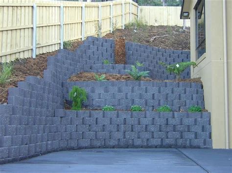 Garden Retaining Wall Blocks | Island Block & Paving