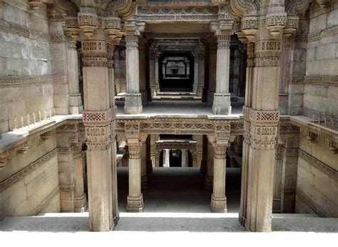 Adalaj Stepwell Ahmedabad, History, Timings, Entry Fee & Facts