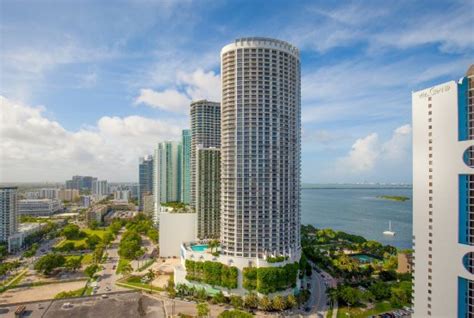 HILTON MIAMI DOWNTOWN $148 ($̶2̶3̶4̶) - Updated 2018 Prices & Hotel ...