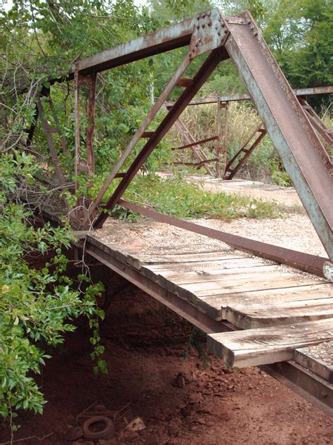 Mystorical: 'CRY BABY BRIDGE' - Oklahoma Style