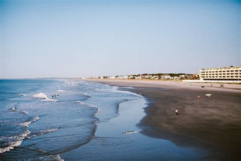 Relax on These Beautiful Charleston SC Beaches - Luxury Simplified Retreats