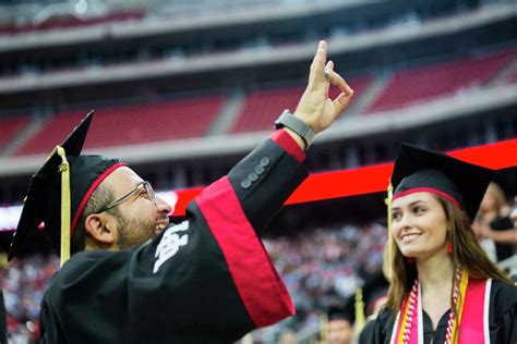 Houston college graduations: Ruth Simmons among commencement speakers