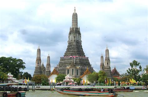 Chùa Wat Arun- Bangkok địa điểm tâm linh cho người dân đất nước chùa ...