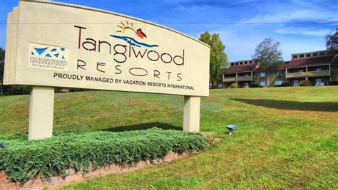 Tanglwood Resort: Book Tanglwood Resort, Tafton, PA | Expedia