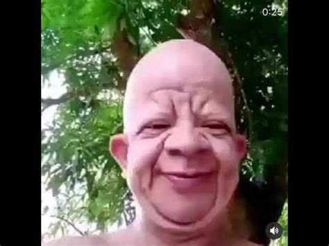 Bald wrinkly man screaming - YouTube | Old man funny, Old man meme ...