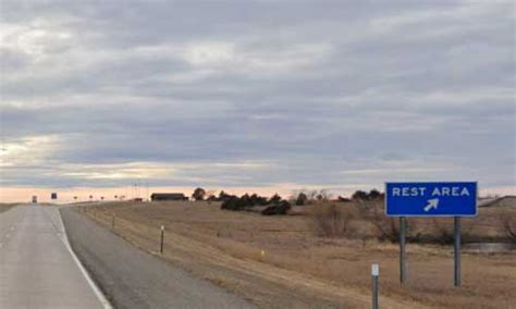 SD I90 Belvidere Rest Area Westbound MM 166 - South Dakota Rest Areas