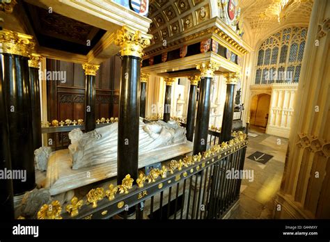 The Tomb of Queen Elizabeth I in Westminster Abbey central London Stock ...