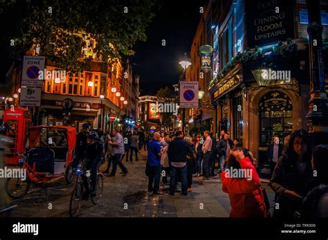 Soho london nightlife hi-res stock photography and images - Alamy