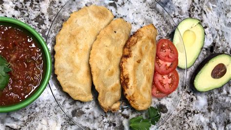 Maseca Empanadas de Tinga (Pollo) - YouTube